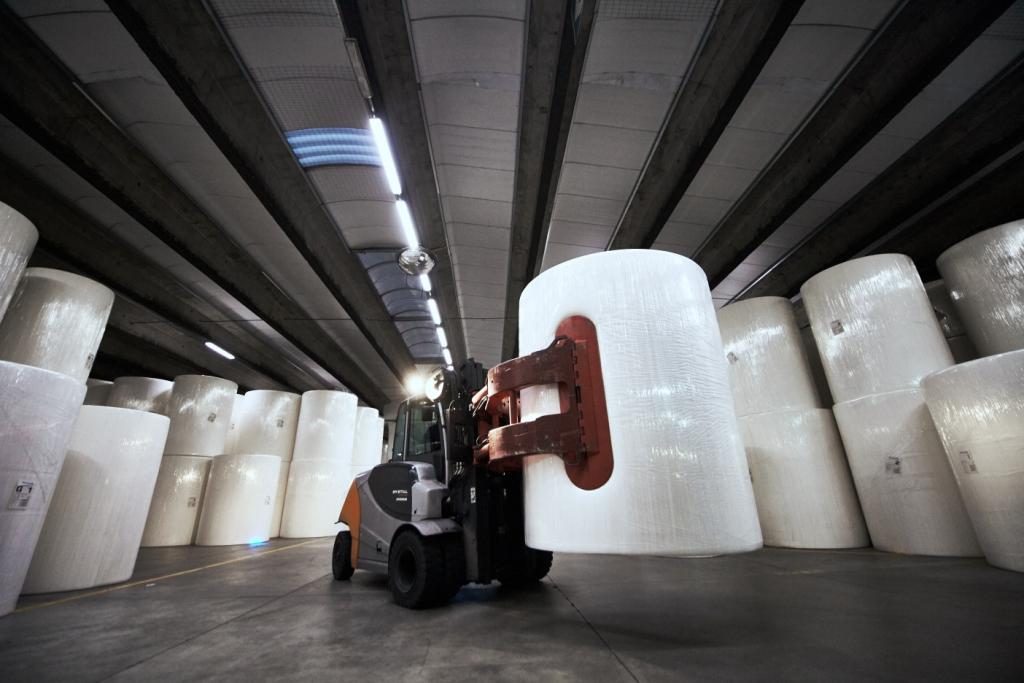 industria-carta-1024x683